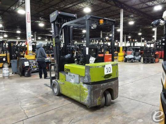 2020 Clark TMX25