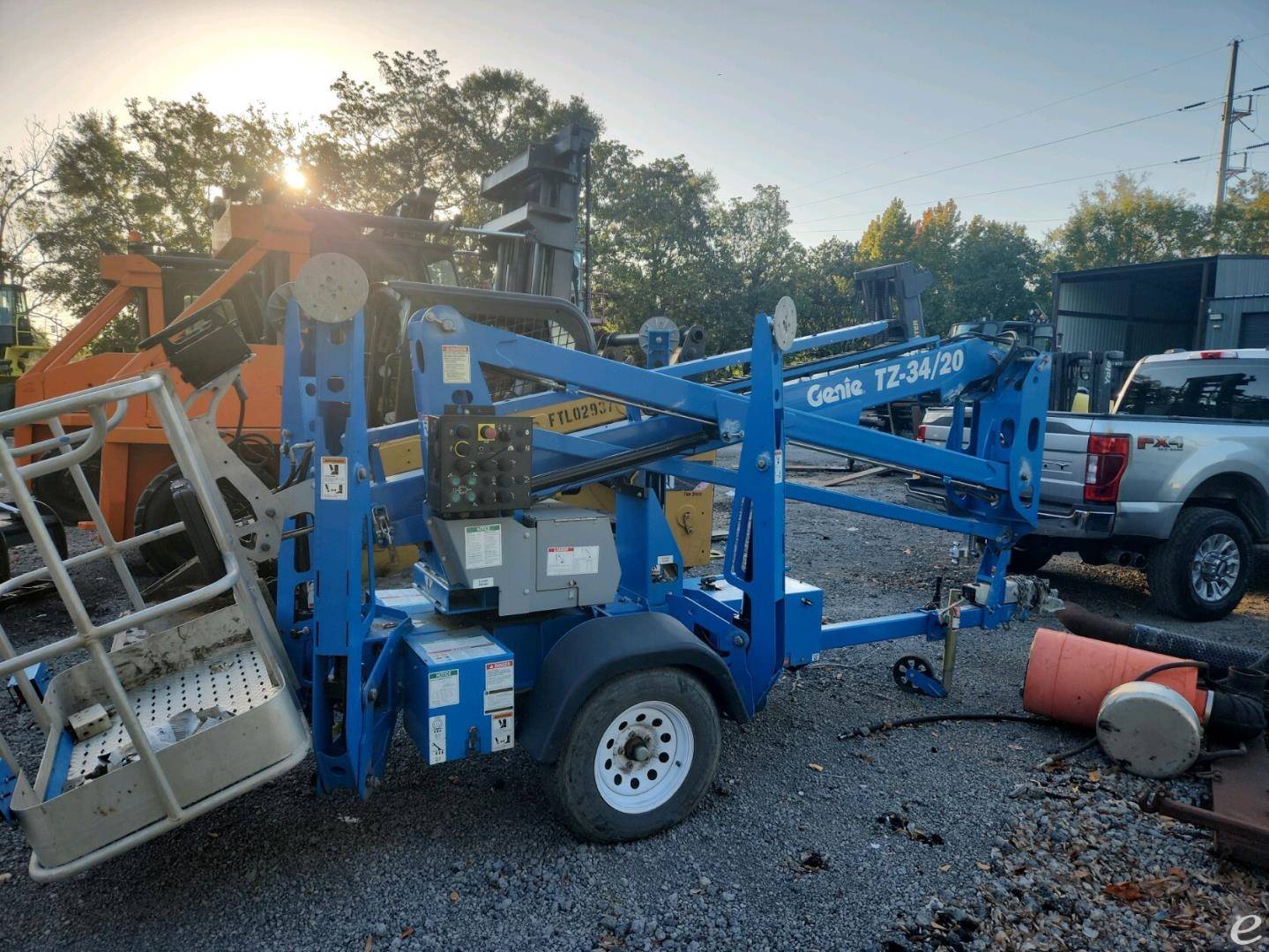 2017 Genie TZ 34-20