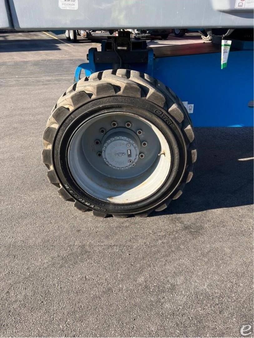 2013 Genie S85