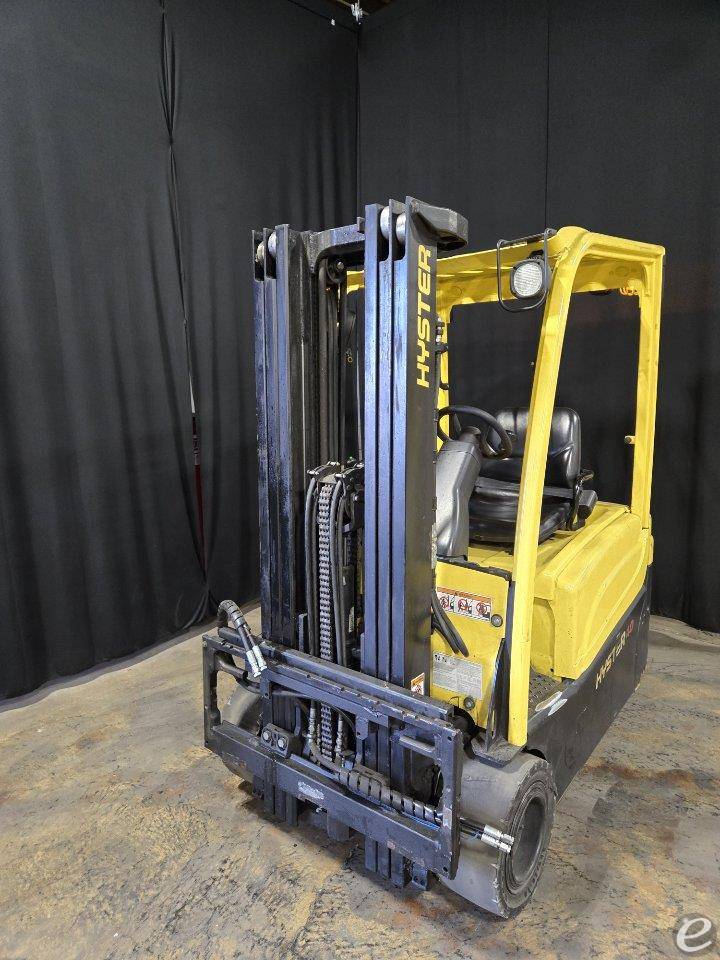 2014 Hyster J40XNT