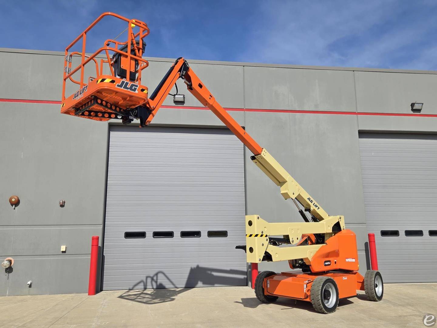 2022 JLG E450AJ
