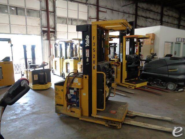 2009 Yale OS030EC Electric Order Picker - 123Forklift