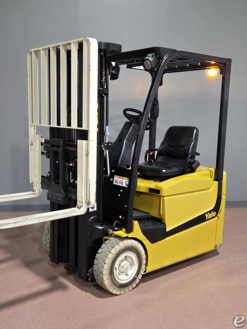 2016 Yale ERP025VC