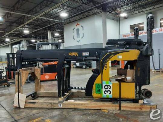 2018 Yale NR045 Electric Reach Truck - 123Forklift