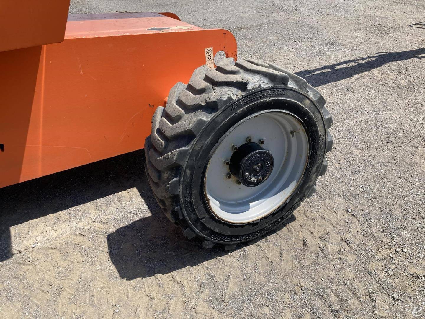 2015 JLG 660SJ