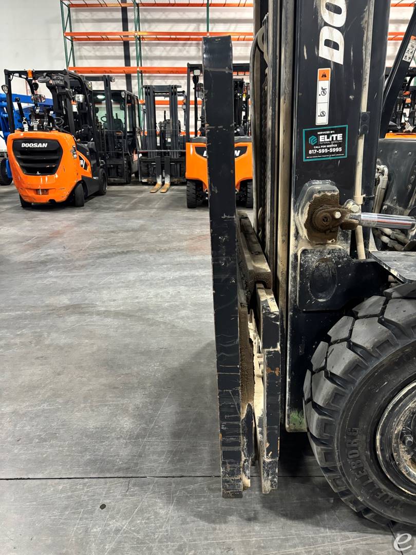 2022 Doosan G45S-7