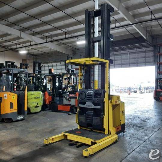 2018 Hyster R30XMA3 Electric Order Picker - 123Forklift