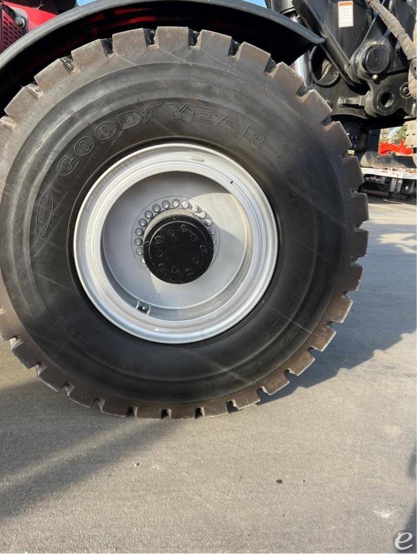 2023 Manitou MHT12330