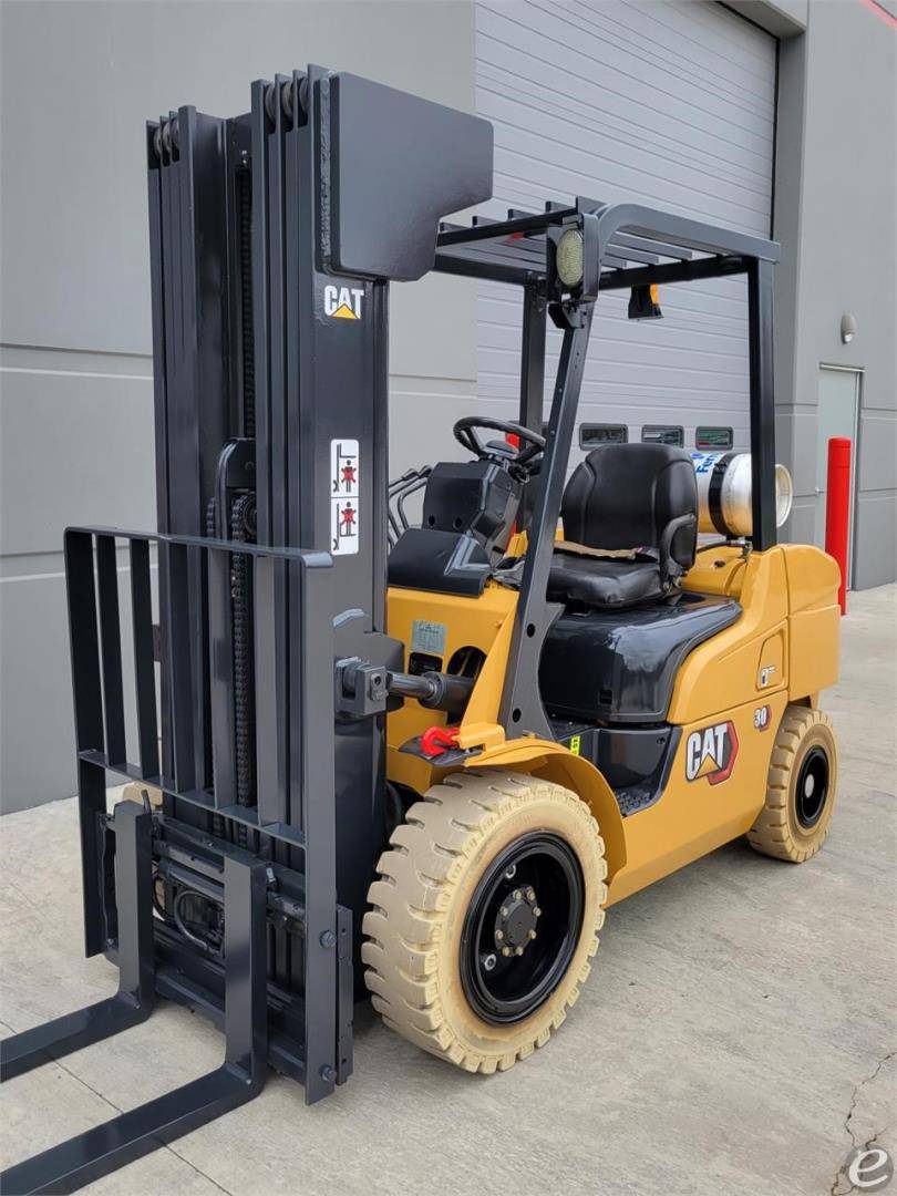 2015 Mitsubishi FG30N Dual Fuel Forklift - 123Forklift