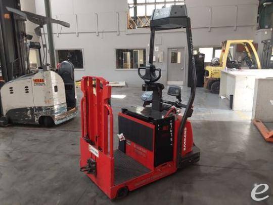 2017 Raymond 3020