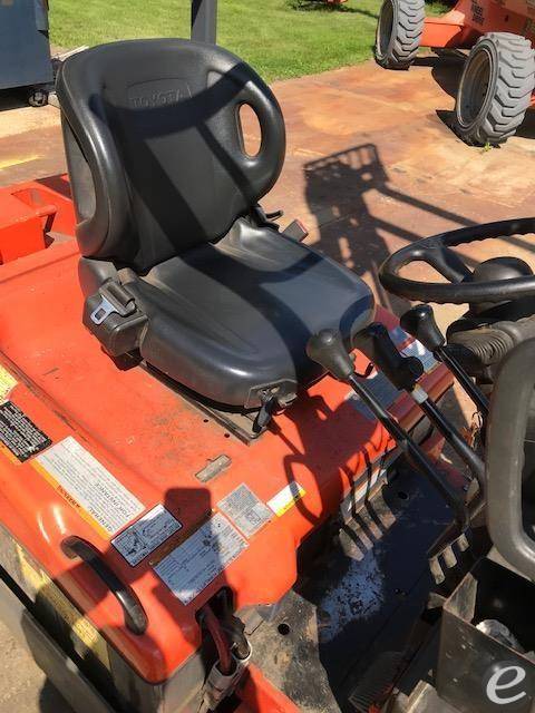 2014 Toyota 7FBEU20 Electric Forklift - 123Forklift