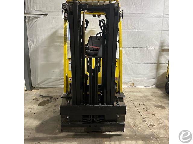 2016 Hyster E80XN