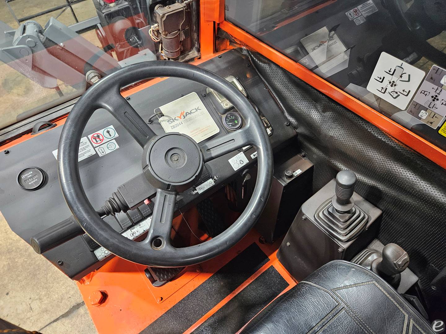 2013 Skyjack ZB2044