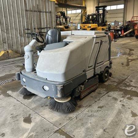 2021 Nilfisk Advance SC8000