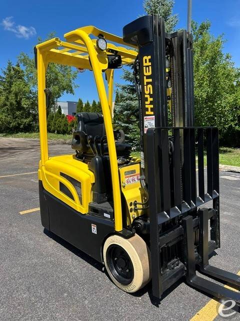 2020 Hyster J30XNT