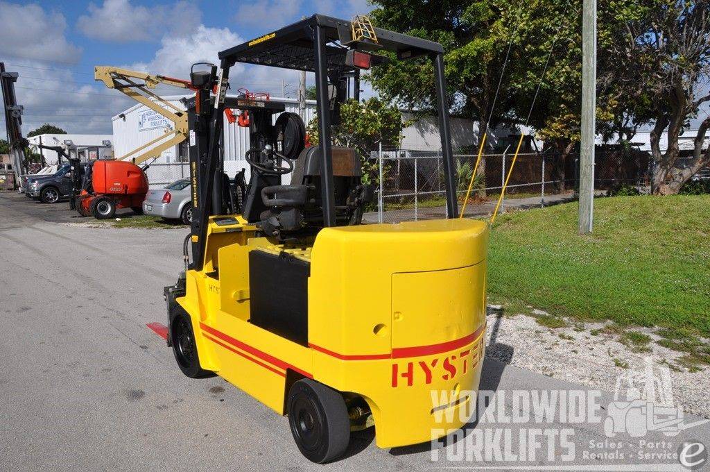 Hyster E80XL