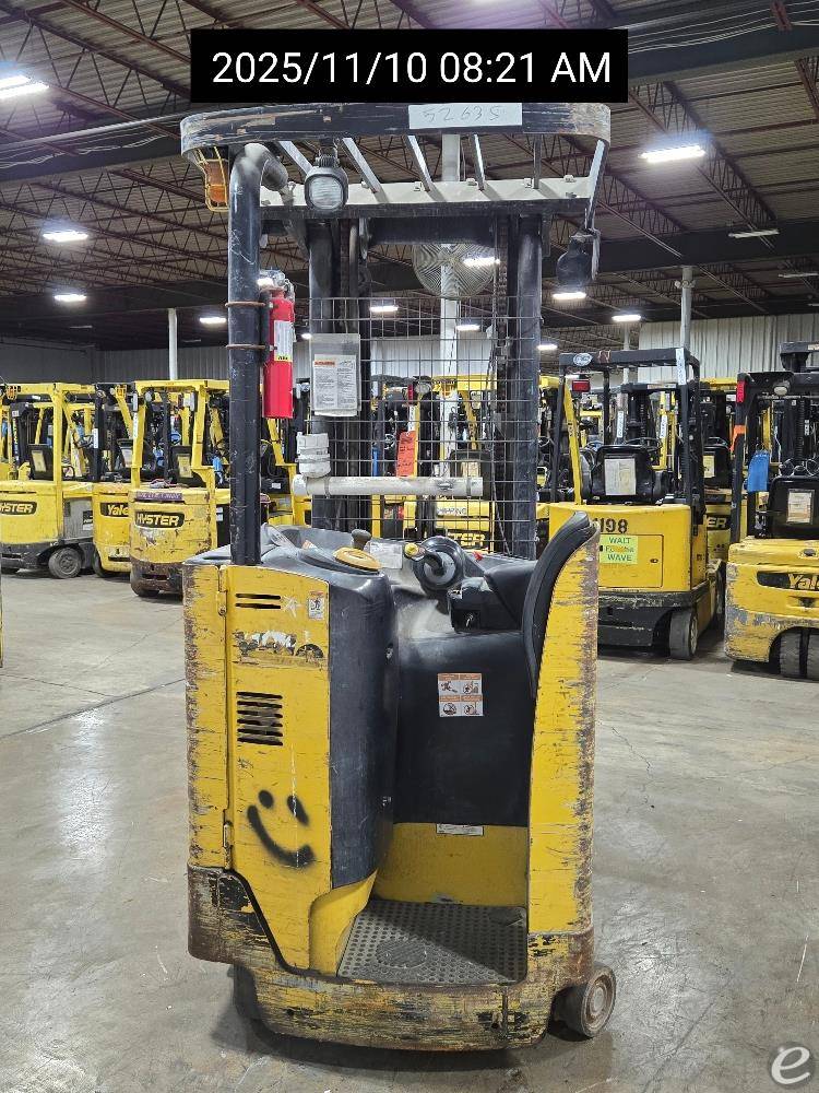 2018 Yale NR045EB