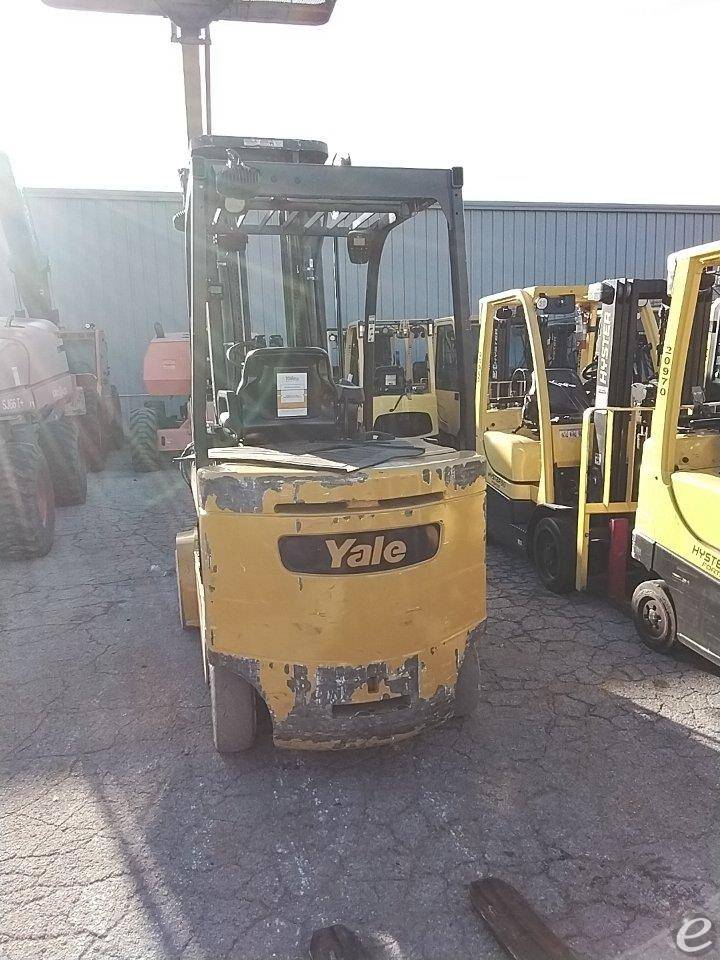2016 Yale ERC100VHS