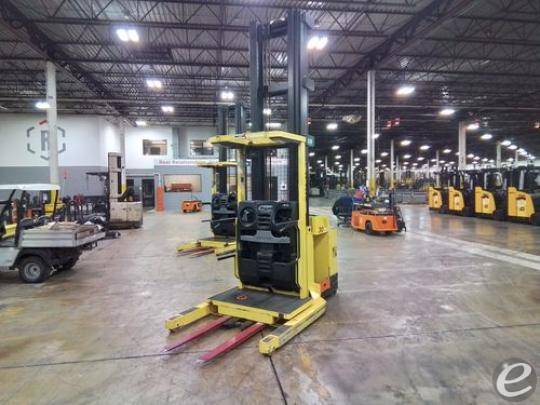 2017 Hyster R30XMA3 Electric Order Picker - 123Forklift