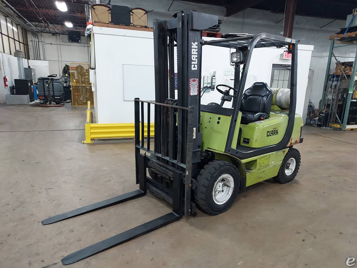 1998 Clark CMP25 LP Gas Forklift