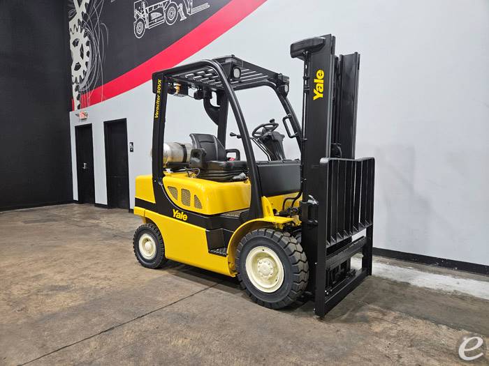 2017 Yale GTP050VX