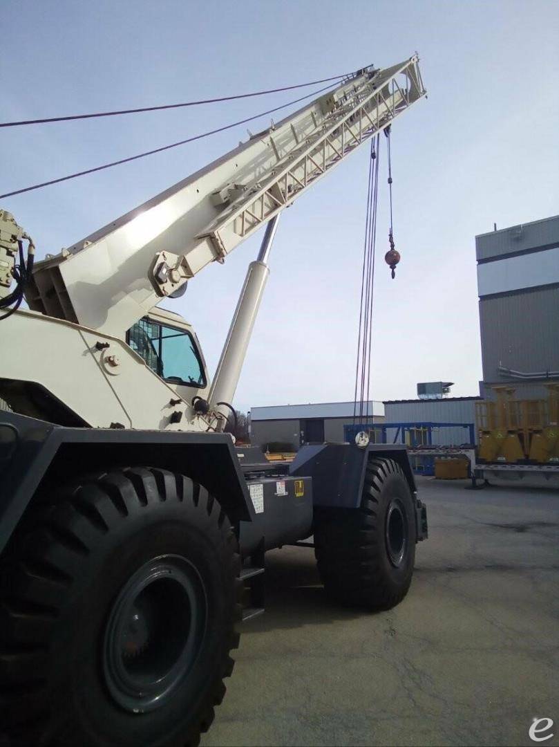 2007 Terex RT665