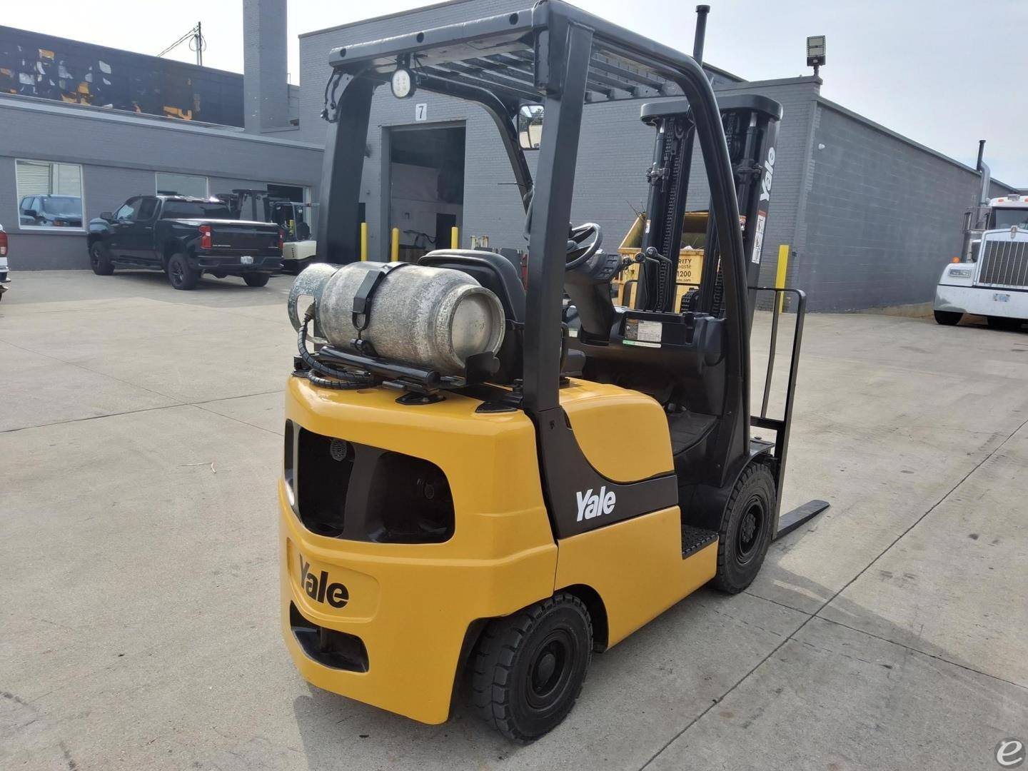 2018 Yale GLP040SVX
