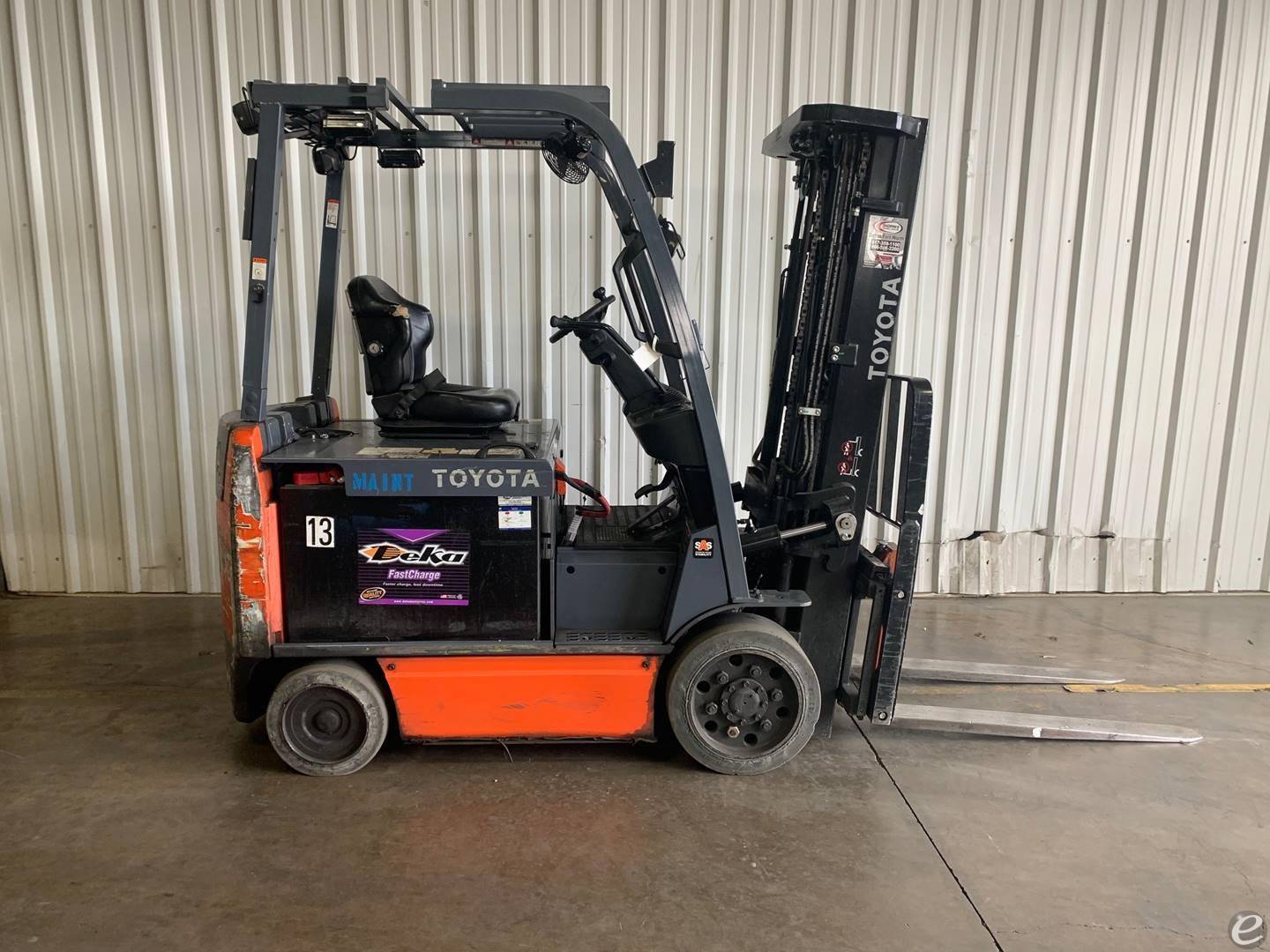 2019 Toyota 8FBCU32 Electric Forkli...