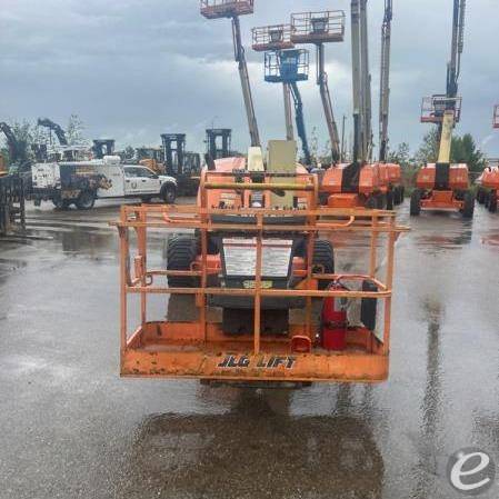 2017 JLG 450AJ