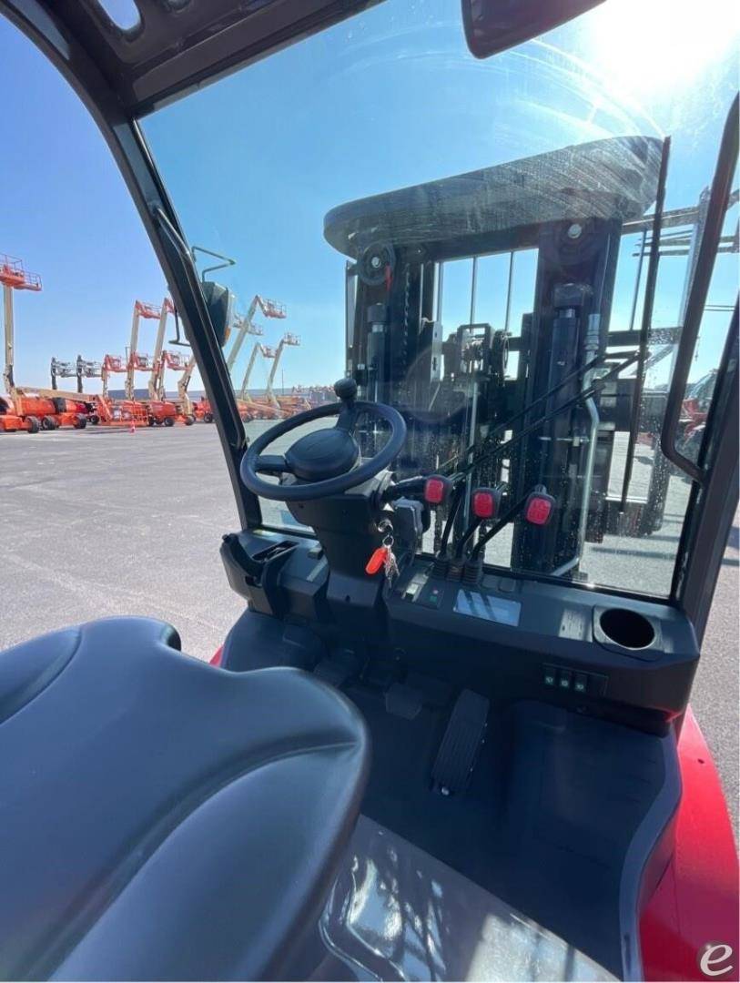 2023 Manitou MI40G