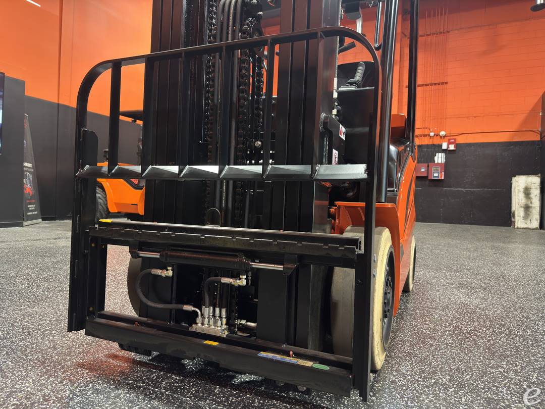 2026 Viper Lift Trucks FB25CF