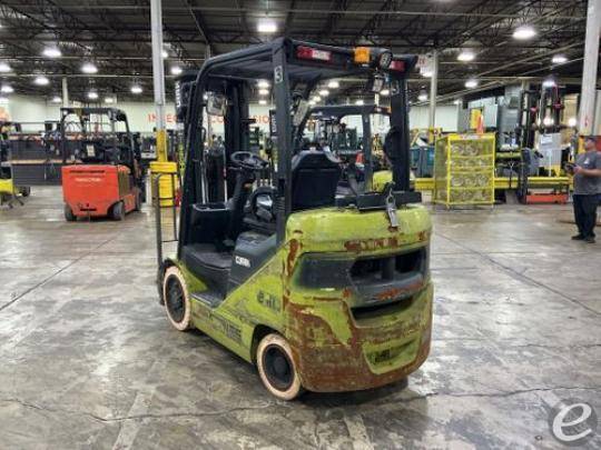 2022 Clark S25CL