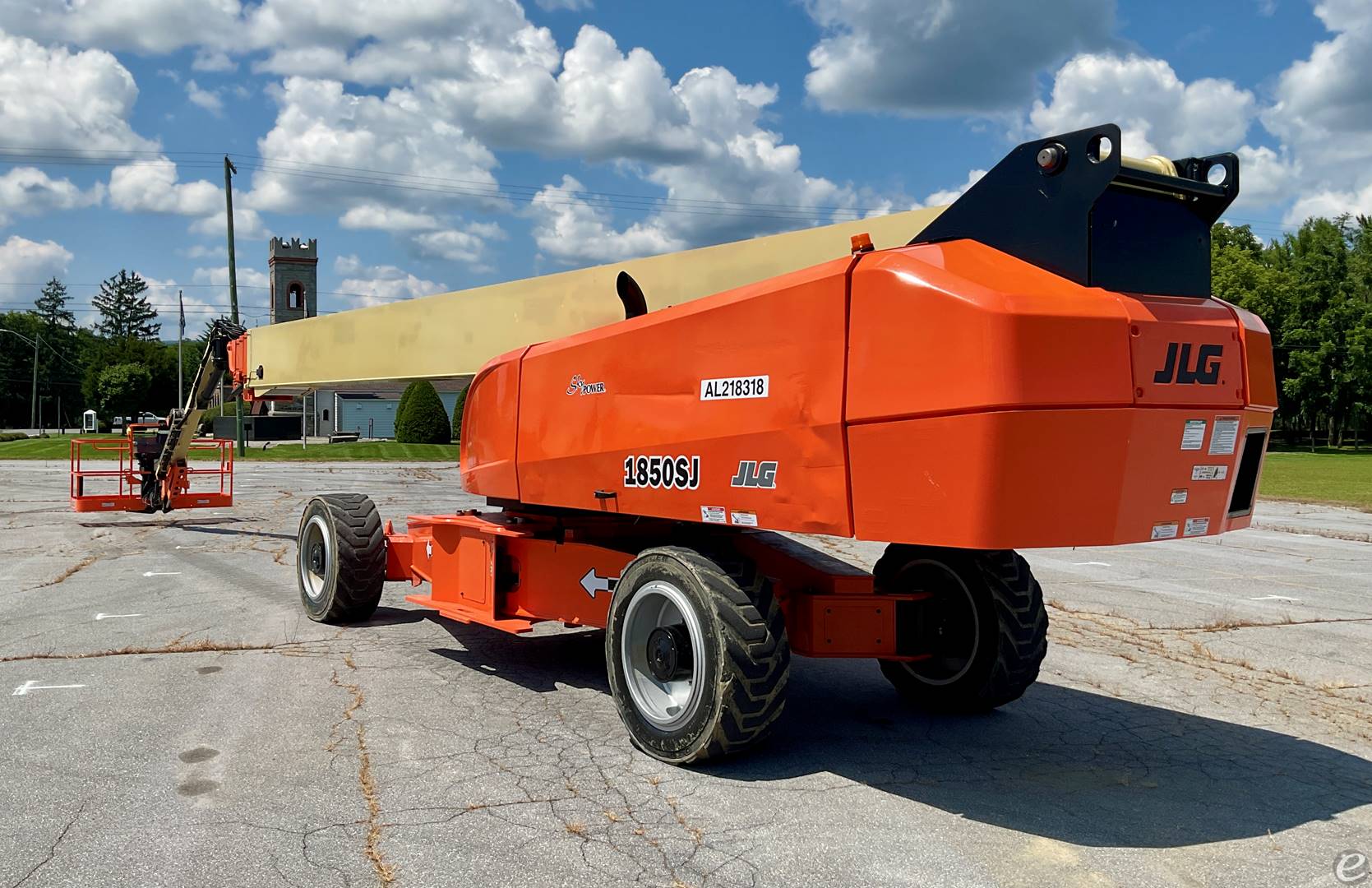 2017 JLG 1850SJP