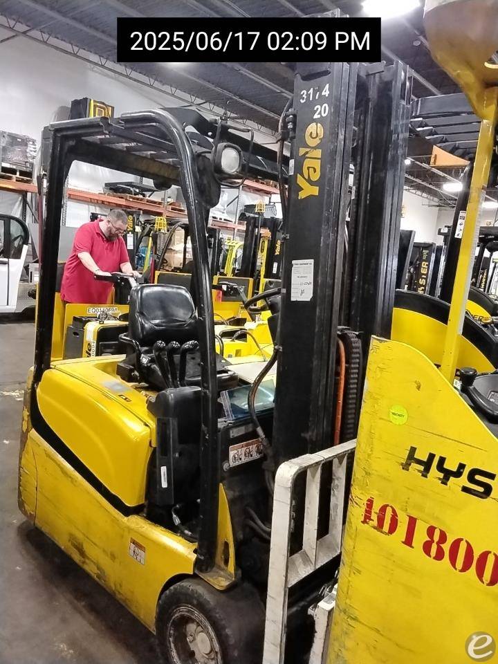 2018 Yale ERP040VT