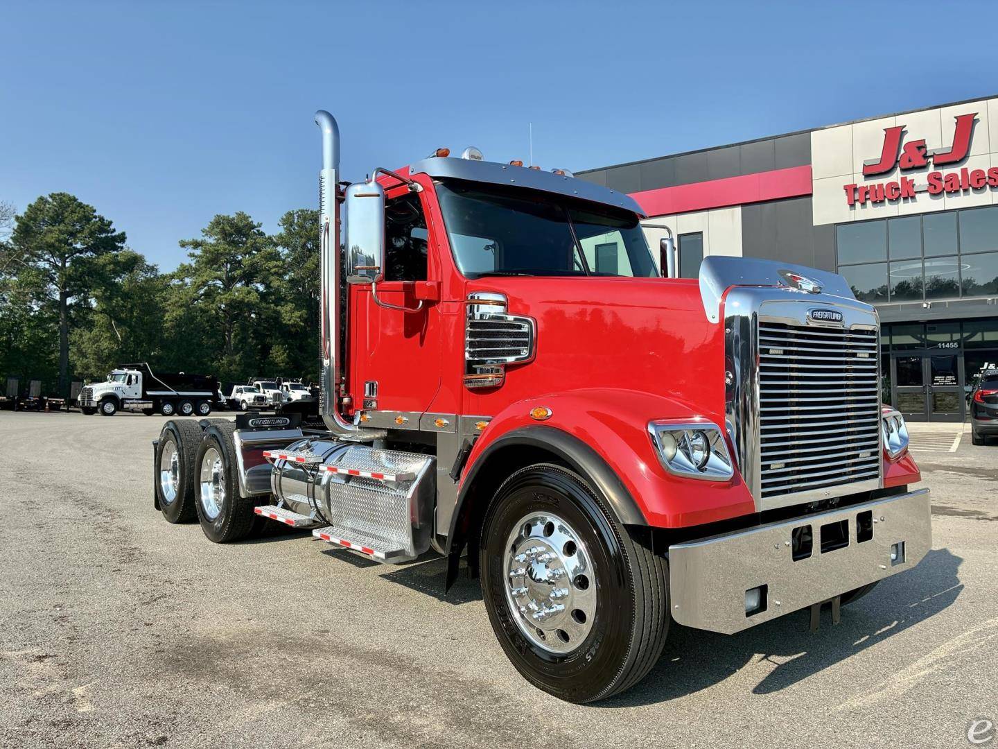 2018 Freightliner CORONADO 122 SD