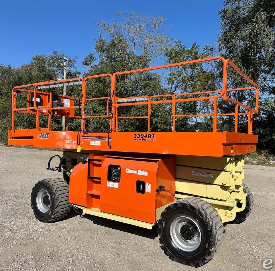 2016 JLG 3394RT
