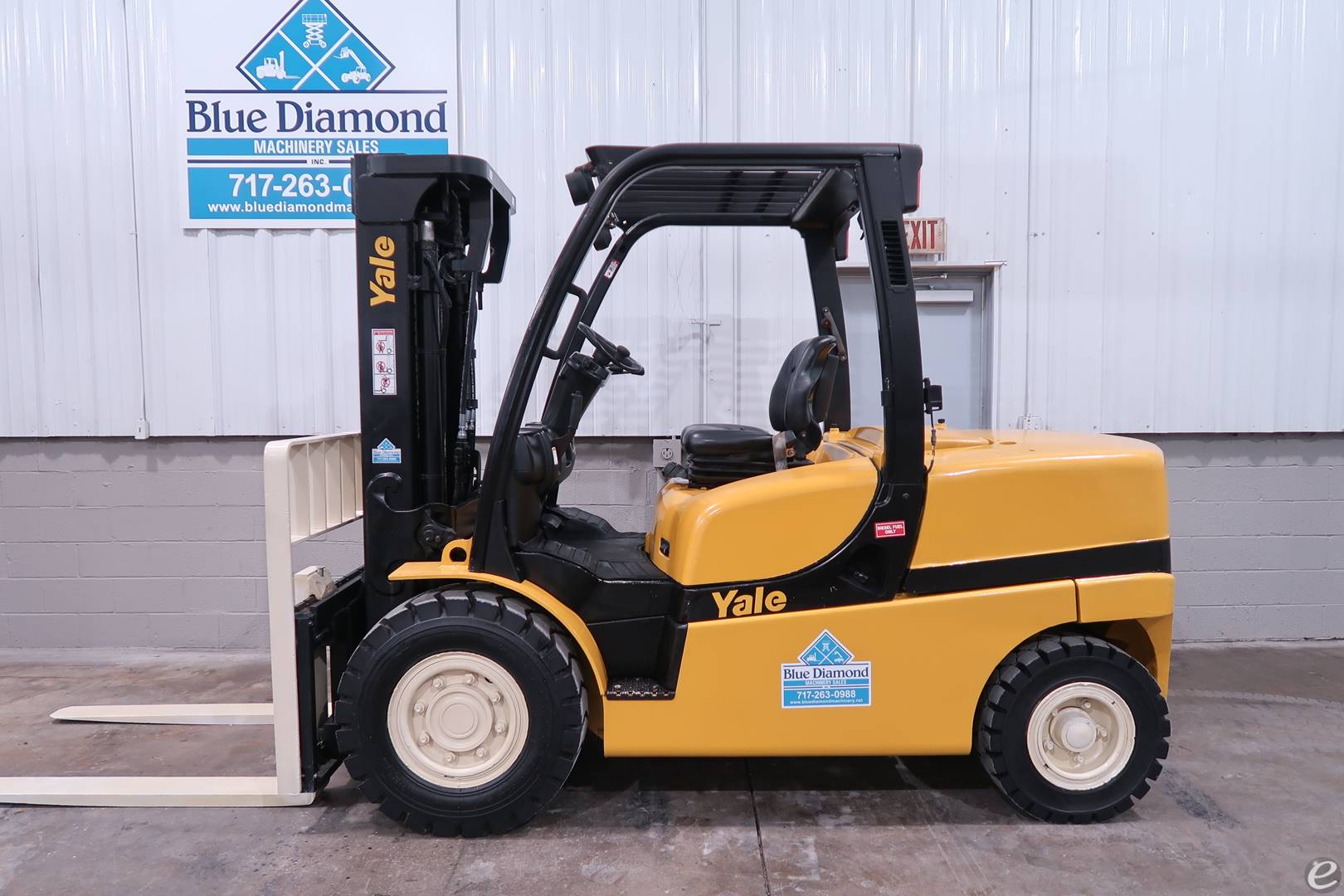 2010 Diesel Yale Sit Down Rider GDP100VX - 123Forklift