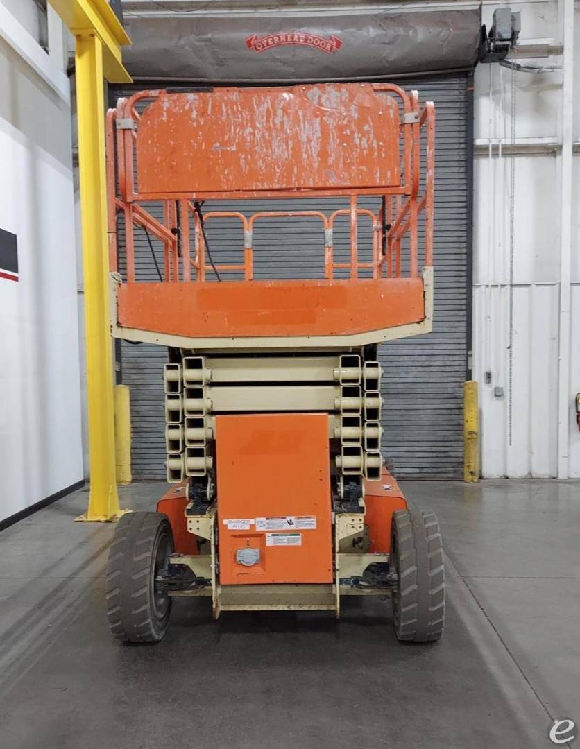 2015 JLG 4069LE