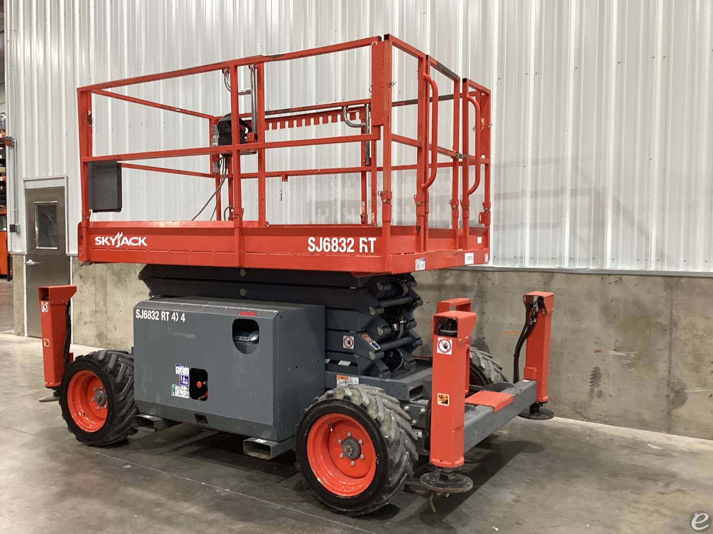 2022 Skyjack SJ6832RT-A