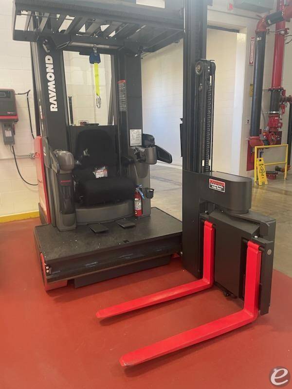 2014 Raymond 970CSR30T Electric Forklift - 123Forklift