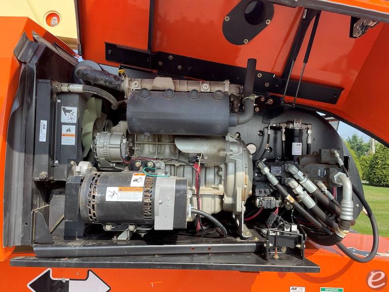 2019 JLG 860SJ