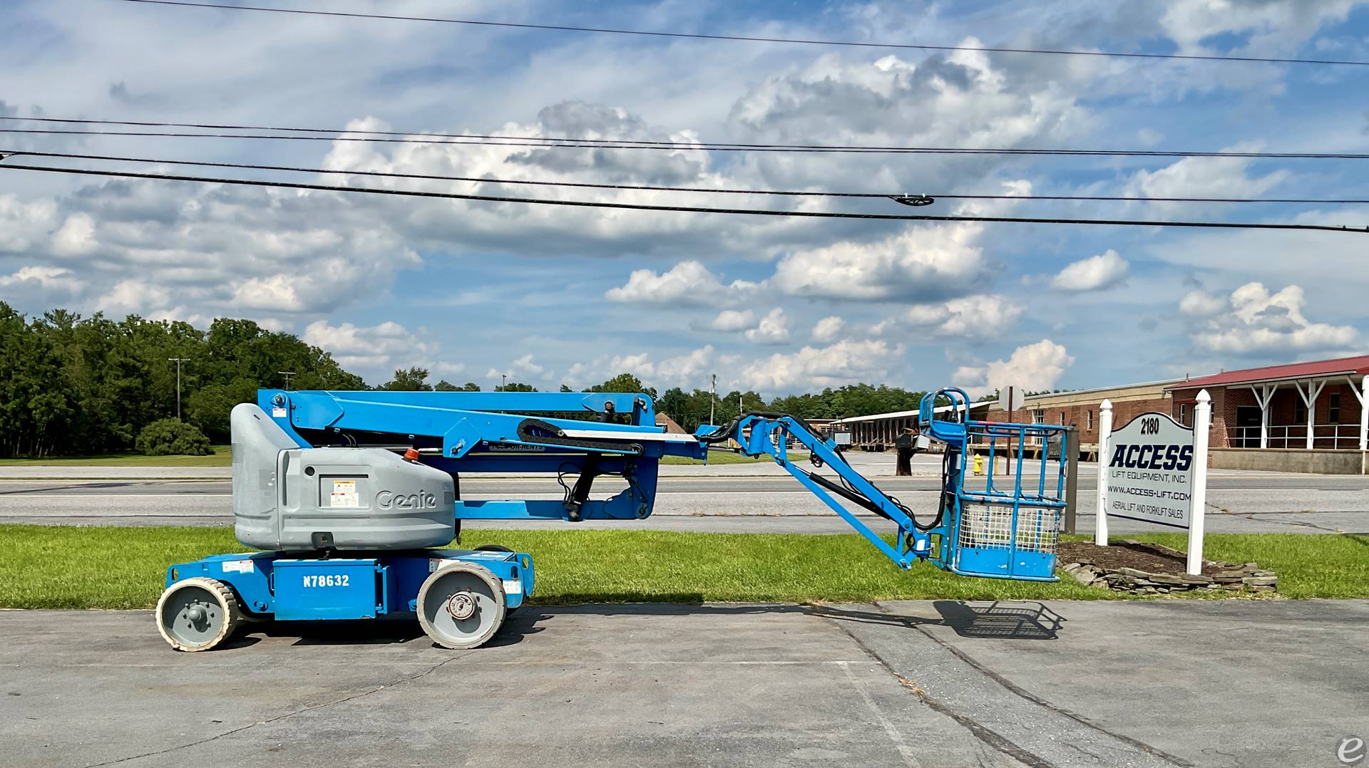2013 Genie Z40/23NRJ