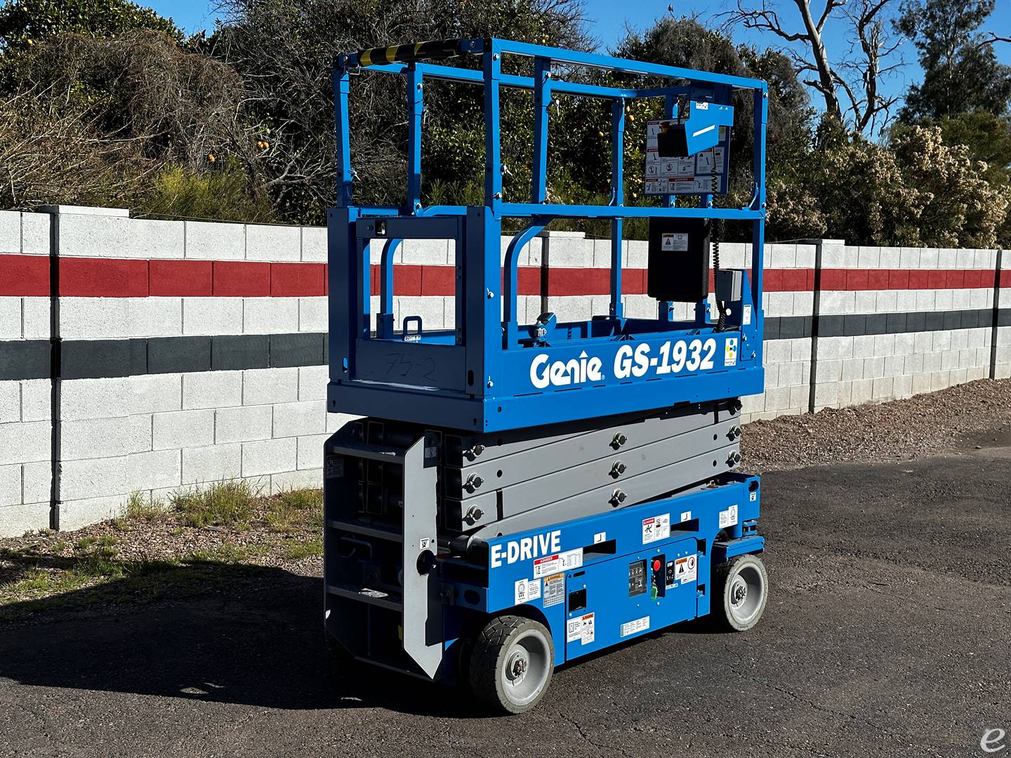 2022 Genie GS-1932