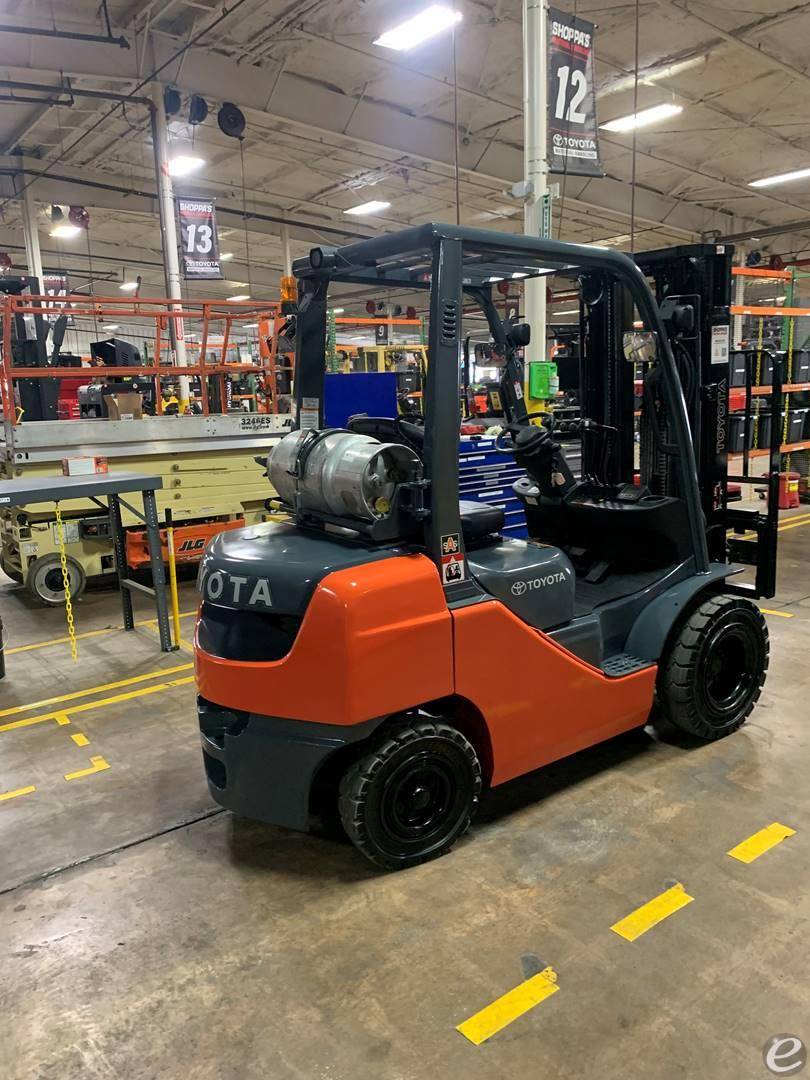 2018 Toyota 8FGU25 LP Gas Forklift