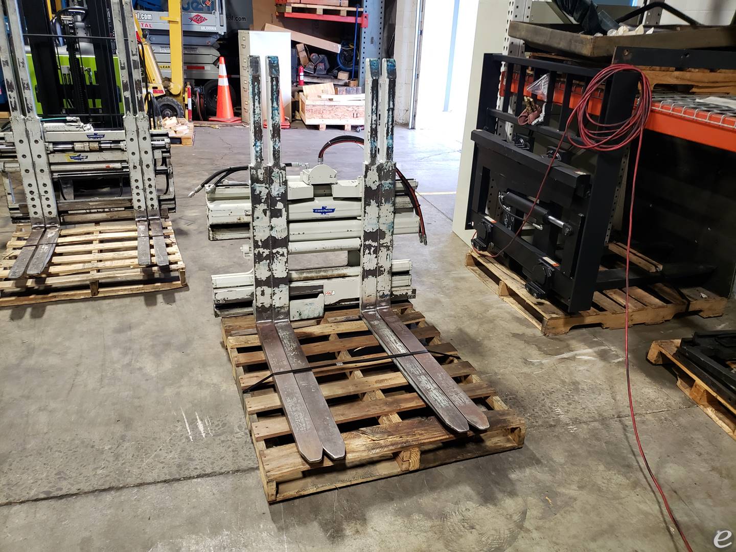 2016 Cascade RU55F-FDS-B221