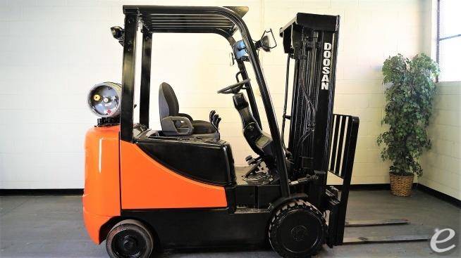 2007 Doosan GC30P-5 LP Gas Forklift...