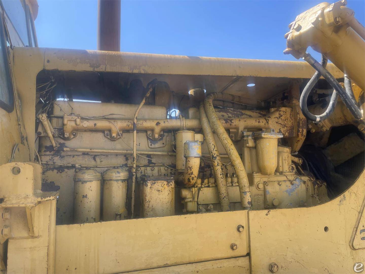 Cat D8H