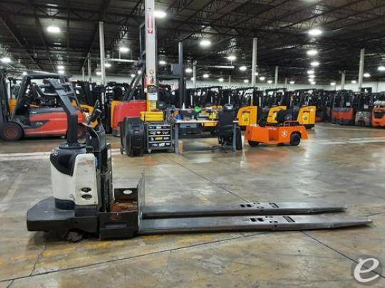 2012 Crown PE4500-80 Electric Forkl...