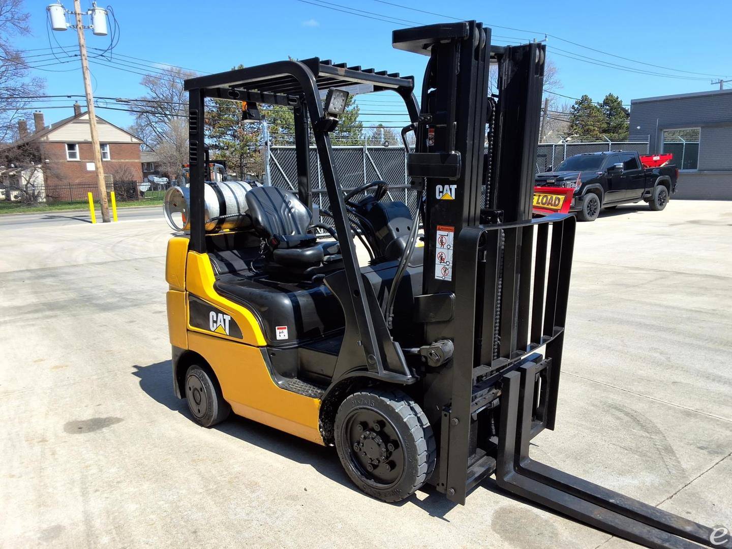 2016 Mitsubishi FGC25N