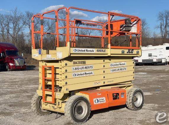 2015 JLG 4069LE Electric Scissor Lift - 123Forklift